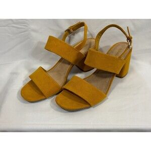 Women's OLD NAVY Chunky Strappy Heels - Size 9